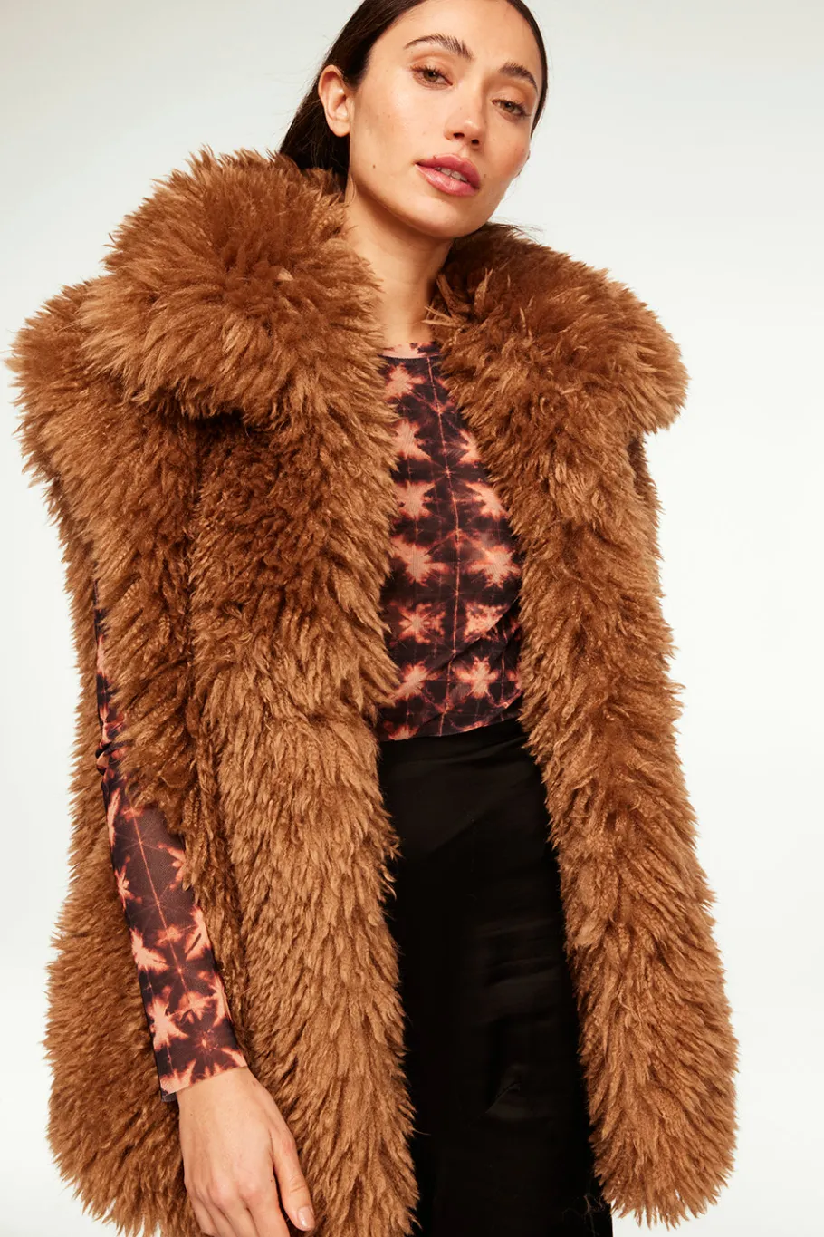 MISA Los Angeles Jackets|Tops>RYLEIGH VEST Lattefauxfur